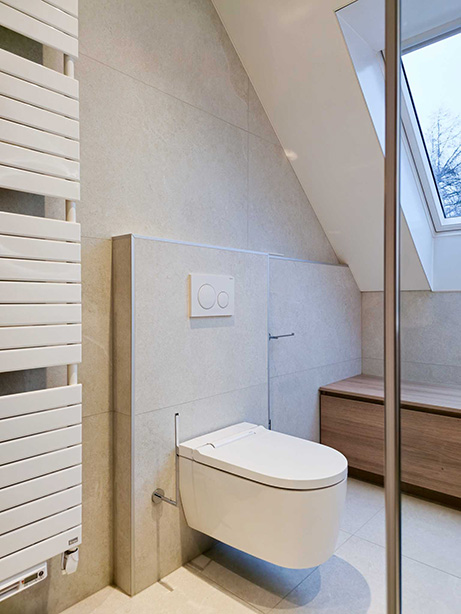 Nieuw douche toilet Nieuw douche toilet